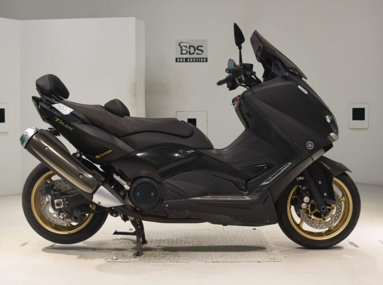 Мотоцикл Yamaha T-MAX530A с пробегом 11652 km