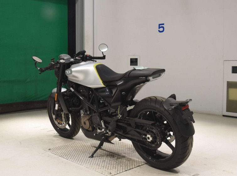 Мотоцикл Husqvarna VITPILEN701 с пробегом 18616 km