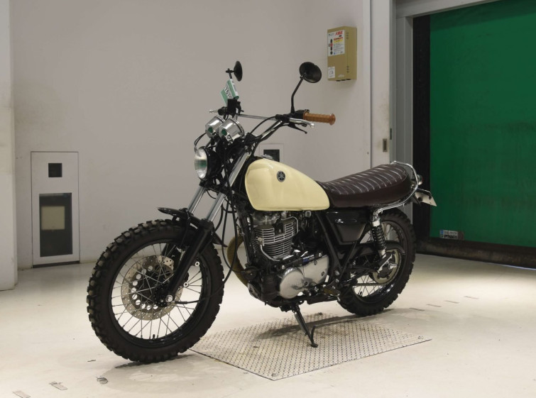 Мотоцикл Yamaha SR400 з пробігом 1893 km