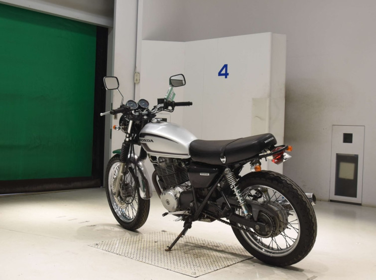 Мотоцикл Honda CB400SS с пробегом 27768 km