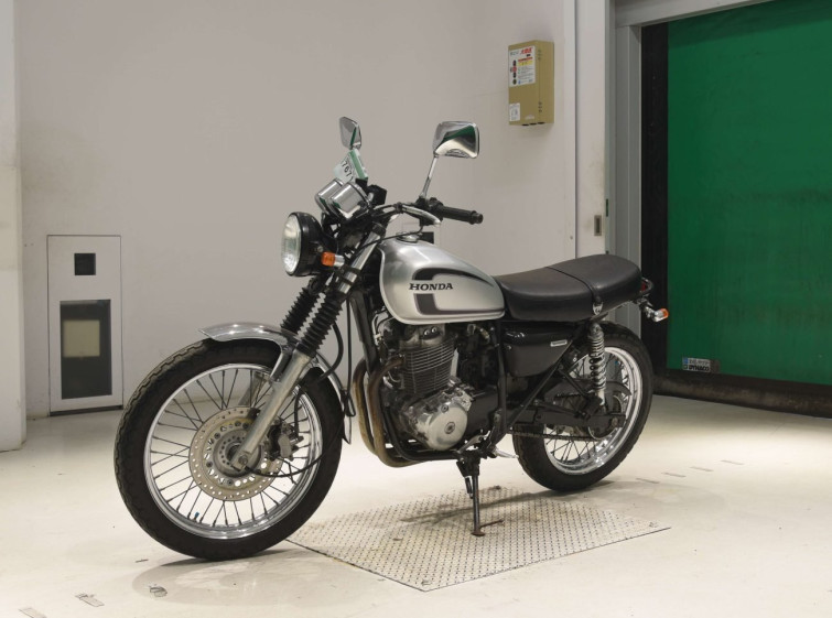 Мотоцикл Honda CB400SS с пробегом 27768 km
