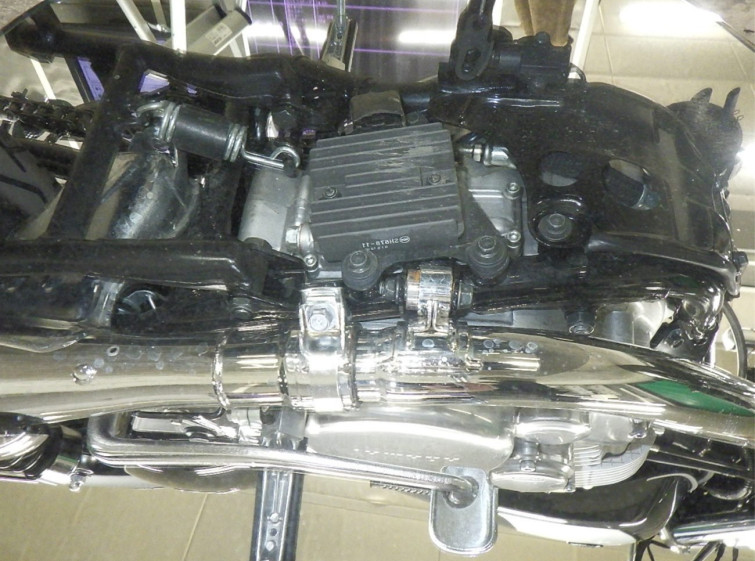 Мотоцикл Yamaha SR400 з пробігом 1336 km