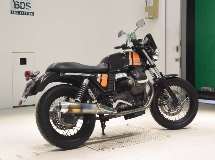 Мотоцикл Moto Guzzi V7 STONE