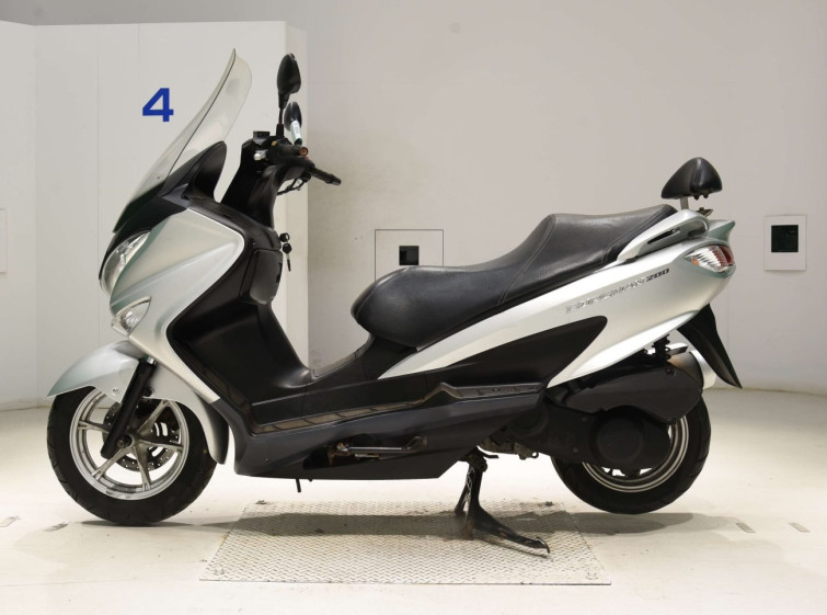 Мотоцикл Suzuki BURGMAN200 з пробігом 42115 km