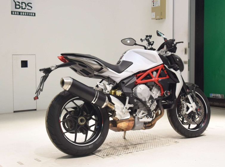 Мотоцикл MV Agusta TURISMO VELOCE з пробігом 2937 km