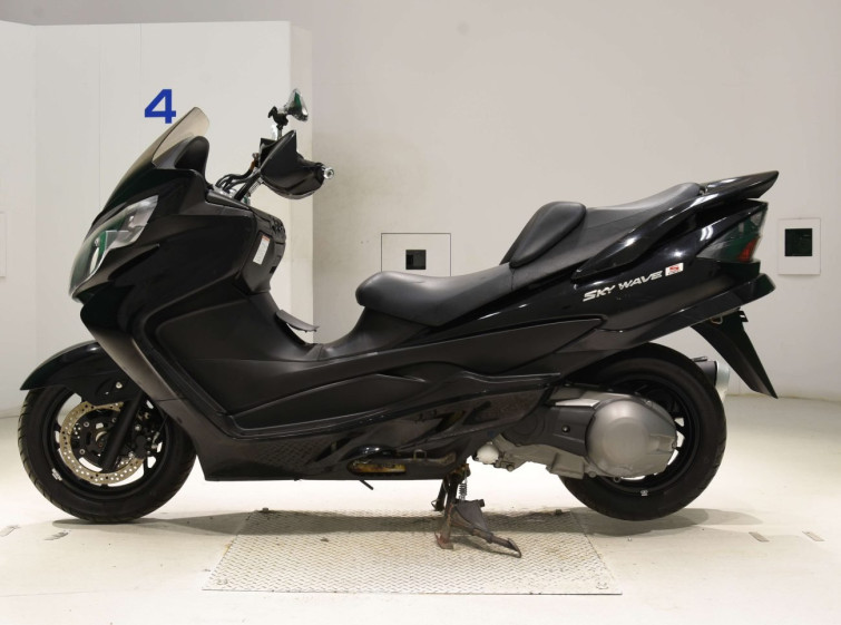 Мотоцикл Suzuki SKYWAVE 400S з пробігом 12483 km