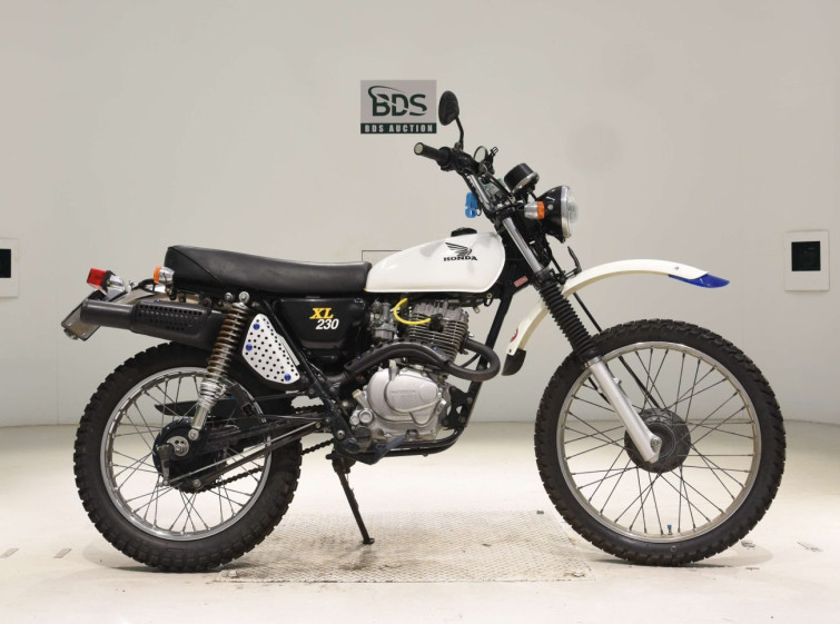 Мотоцикл Honda XL230 с пробегом 11360 km