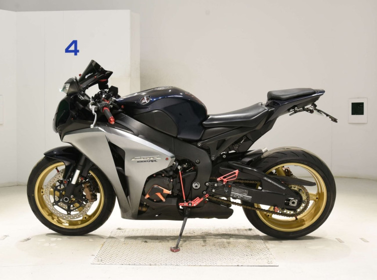 Мотоцикл Honda CBR1000RR з пробігом 23213 km