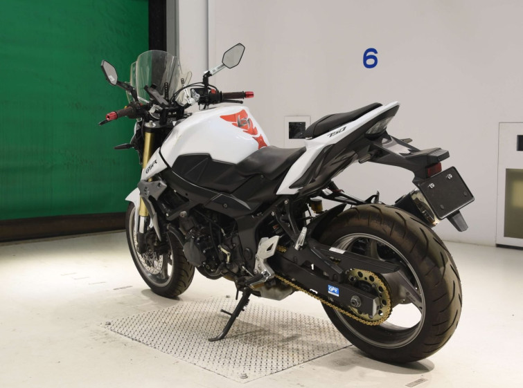 Мотоцикл Suzuki GSR750A з пробігом 54569 km