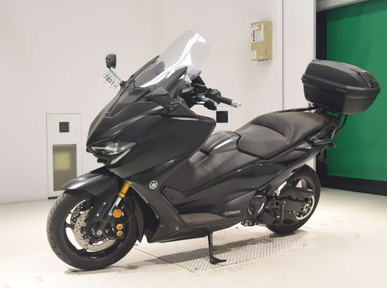 Мотоцикл Yamaha T-MAX560T с пробегом 10007 km