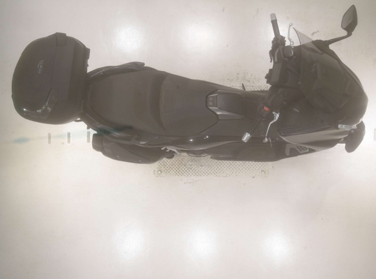 Мотоцикл Yamaha T-MAX560T с пробегом 10007 km