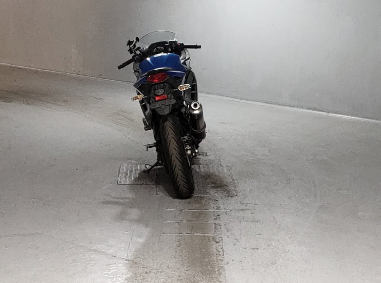 Мотоцикл Kawasaki NINJA250 з пробігом 22458 km