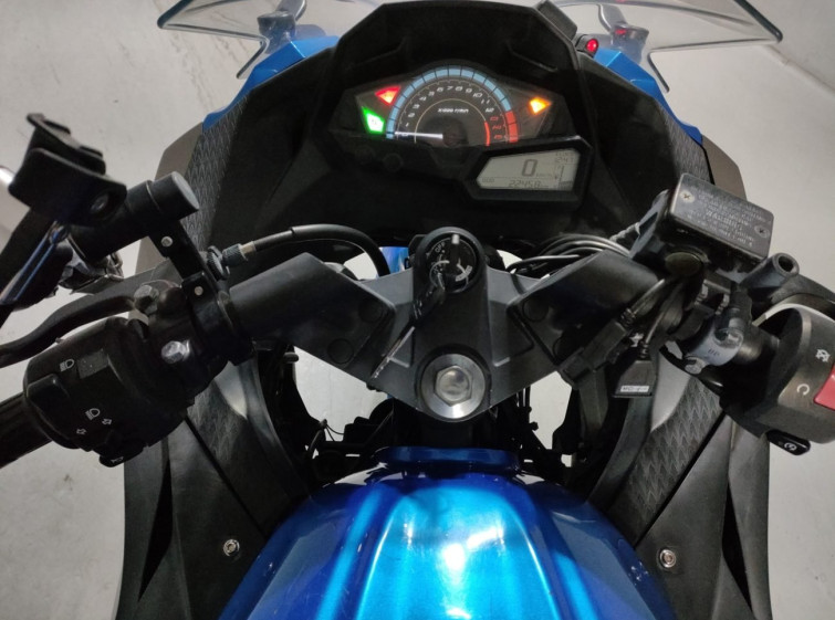 Мотоцикл Kawasaki NINJA250 з пробігом 22458 km