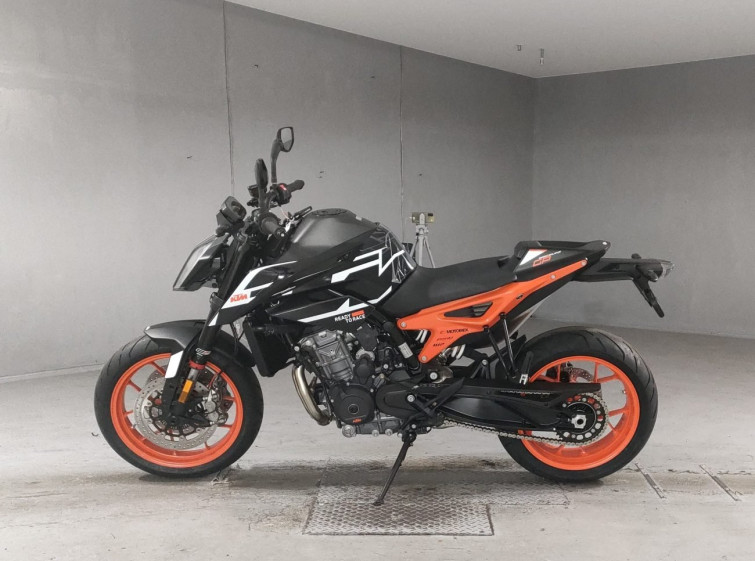 Мотоцикл KTM 890 DUKE GP с пробегом 1 km