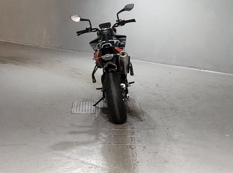 Мотоцикл KTM 890 DUKE GP с пробегом 1 km