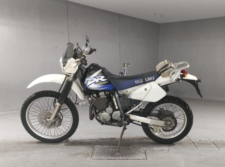 Мотоцикл Suzuki DR250R з пробігом 29507 km