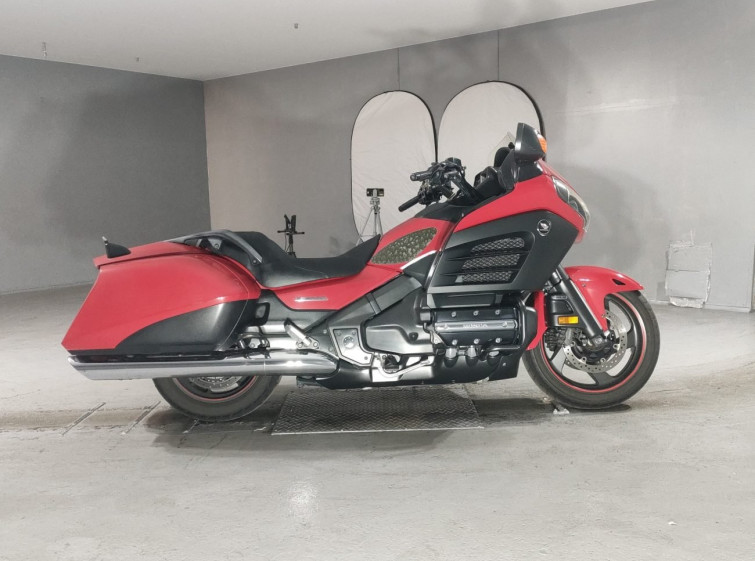 Мотоцикл Honda GL1800 F6B BAGGER з пробігом 192408 km
