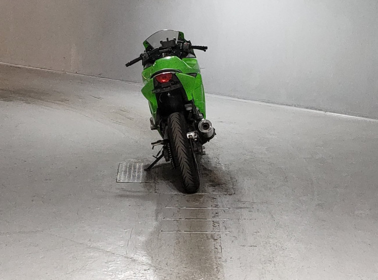 Мотоцикл Kawasaki NINJA250R з пробігом 40508 km