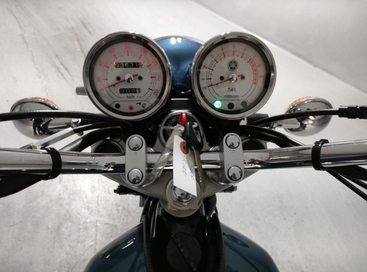 Мотоцикл Yamaha SR400 з пробігом 3631 km