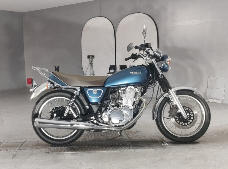 Мотоцикл Yamaha SR400 з пробігом 3631 km
