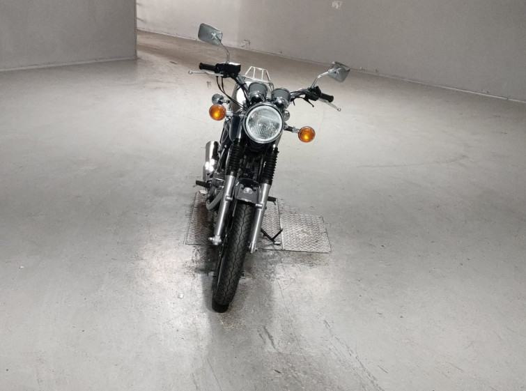 Мотоцикл Yamaha SR400 з пробігом 3631 km