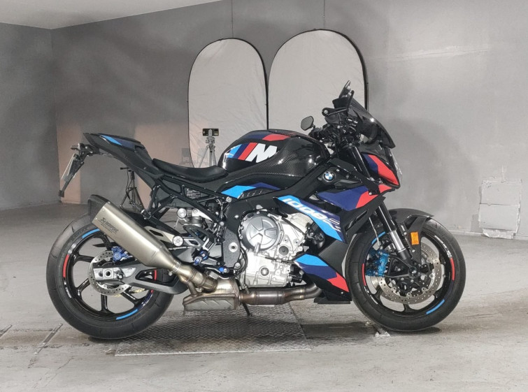 Мотоцикл BMW M1000R з пробігом 1388 km