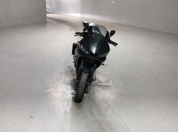 Мотоцикл Yamaha YZF-R25 з пробігом 36638 km