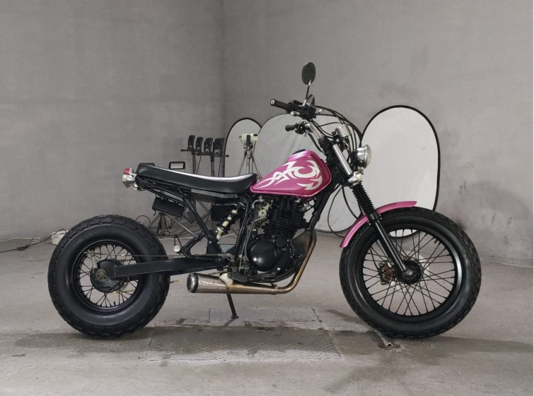 Мотоцикл Yamaha TW225 з пробігом 16619 km