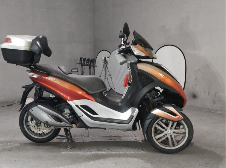 Мотоцикл Piaggio MP3 YOURBAN 300 с пробегом 12424 km