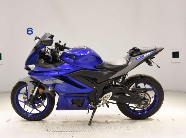 Мотоцикл Yamaha YZF-R25A з пробігом 8735 km