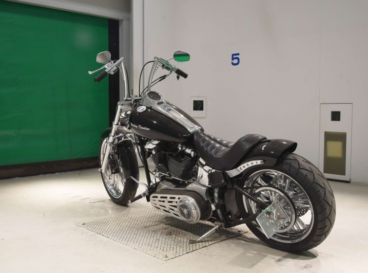 Мотоцикл HD DEUCE FXSTDI1580 з пробігом 19269 km