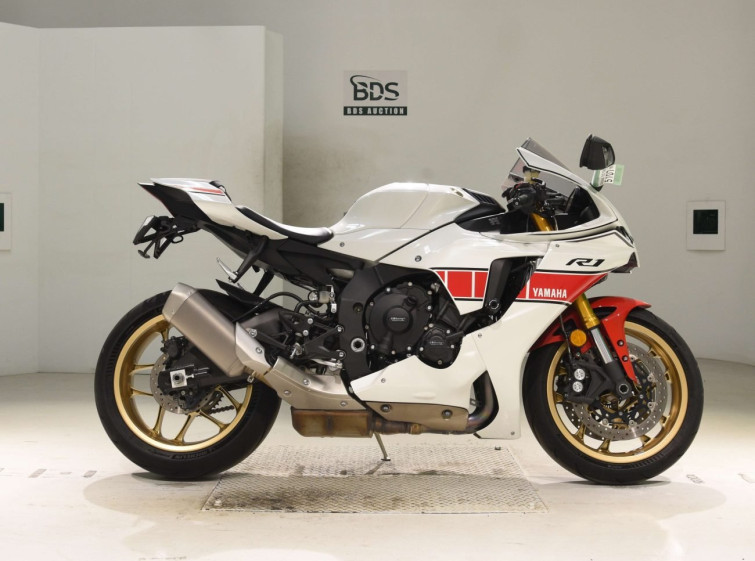 Мотоцикл Yamaha YZF-R1 с пробегом 16833 km