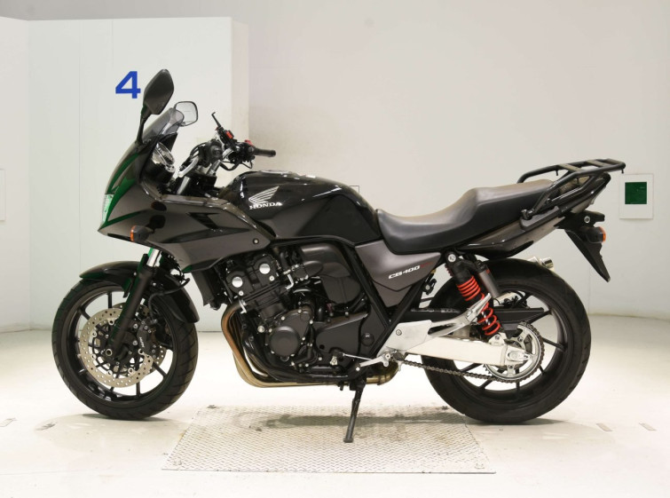 Мотоцикл Honda CB400SFA BOLDOR с пробегом 4621 km
