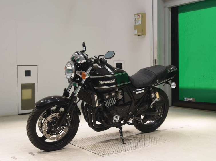 Мотоцикл Kawasaki ZRX400 з пробігом 6395 km