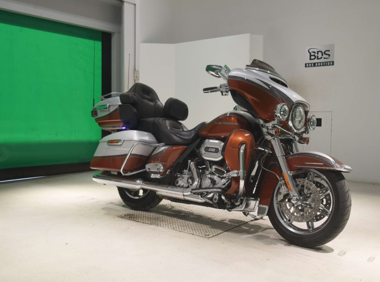 Мотоцикл HD ELECTRA GLIDE FLHTKSE1800 з пробігом 41097 km