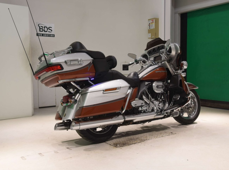 Мотоцикл HD ELECTRA GLIDE FLHTKSE1800 з пробігом 41097 km