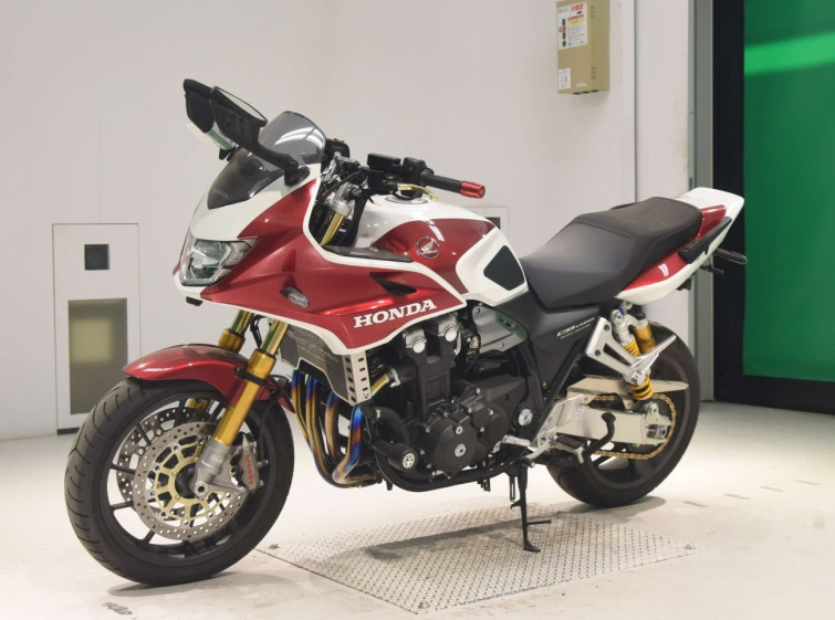 Мотоцикл Honda CB1300SF BOLDOR с пробегом 1403 km