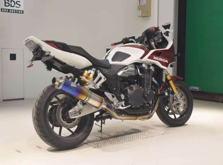 Мотоцикл Honda CB1300SF BOLDOR с пробегом 1403 km