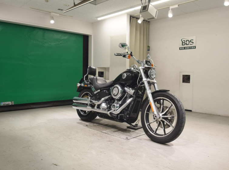 Мотоцикл HD LOW RIDER FXLR1750 з пробігом 4815 km