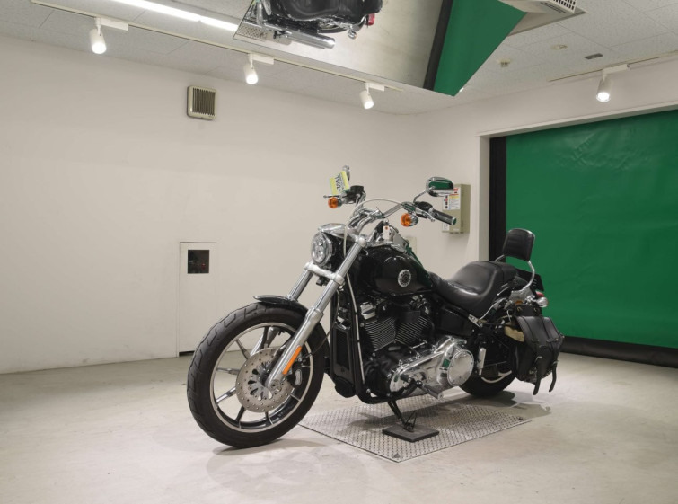 Мотоцикл HD LOW RIDER FXLR1750 з пробігом 4815 km