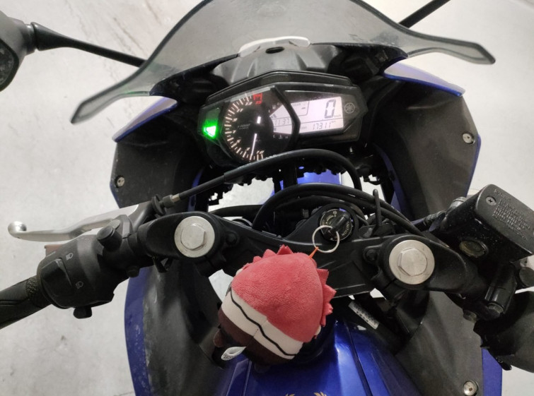 Мотоцикл Yamaha YZF-R25 с пробегом 17312 km