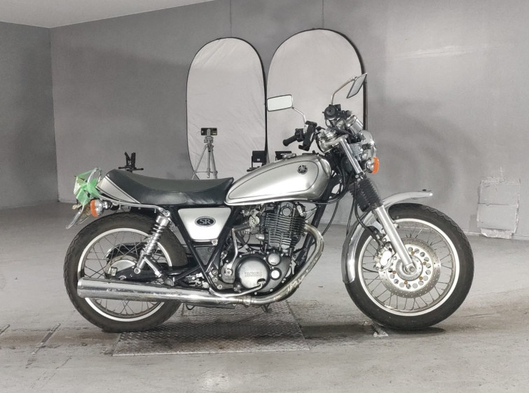 Мотоцикл Yamaha SR400 з пробігом 18068 km