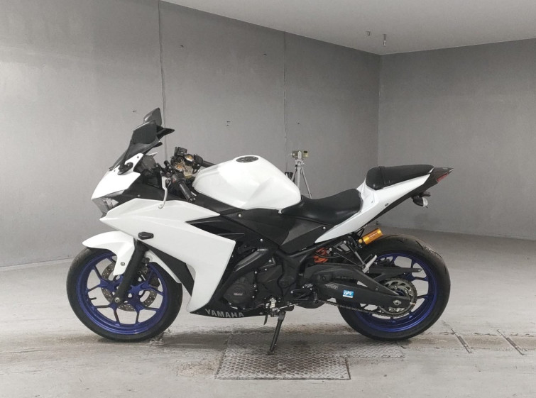 Мотоцикл Yamaha YZF-R25 с пробегом 24010 km