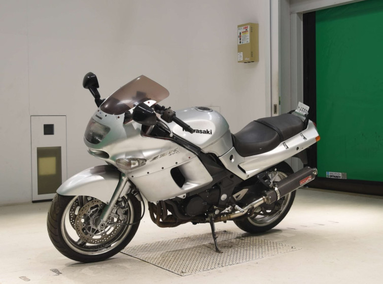 Мотоцикл Kawasaki ZZ-R400 з пробігом 58840 km