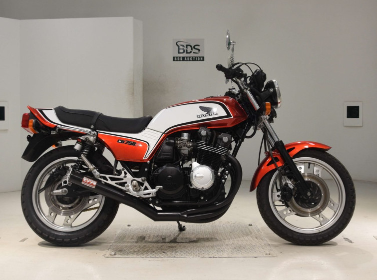 Мотоцикл Honda CB750SF з пробігом 17874 km