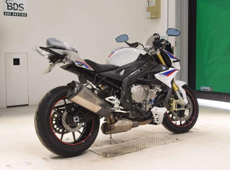 Мотоцикл BMW S1000R з пробігом 9792 km