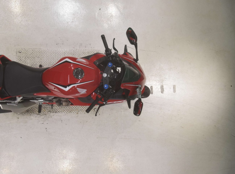 Мотоцикл Honda CBR400R з пробігом 2364 km