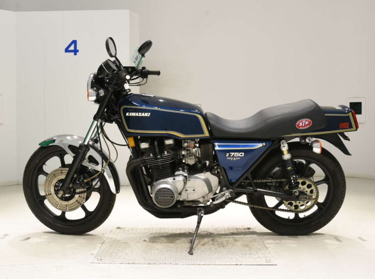 Мотоцикл Kawasaki Z750FX з пробігом 19395 km