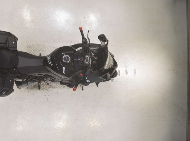 Мотоцикл Suzuki gsx-s1000 gt с пробегом 15810 km