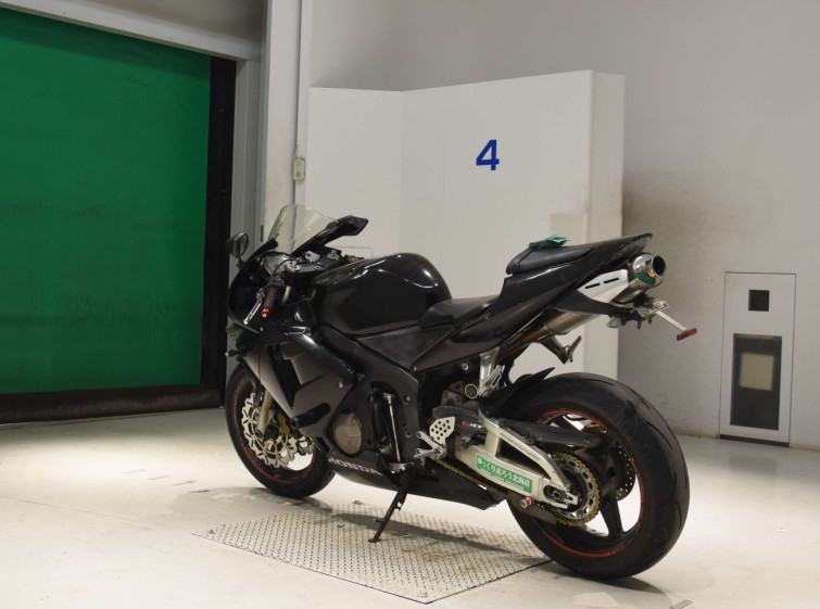 Мотоцикл Honda CBR600RR с пробегом 67100 km